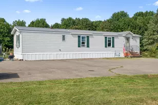 209 S Freedom Rd, Albion, ME 04910 - Photo 4