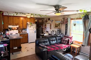 42 Booker Ln, Clinton, ME 04927 - Photo 2