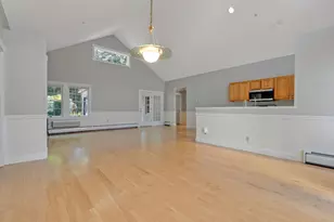 81 Farragut Wy, Kennebunk, ME 04043 - Photo 4