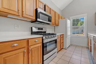 81 Farragut Wy, Kennebunk, ME 04043 - Photo 8