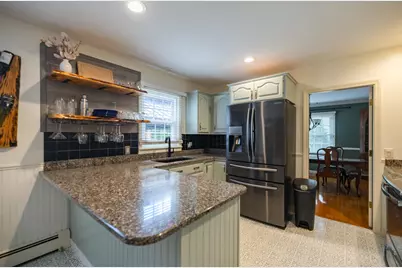 6 Champlain Avenue, Lewiston, ME 04240 - Photo 18