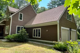9 Lakeside Dr, Falmouth, ME 04105 - Photo 2