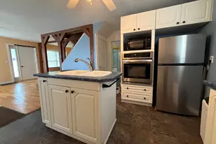 157 Pleasant Ave, Madawaska, ME 04756 - Photo 26