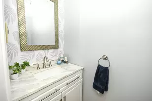 10 Ocean Park Rd, Old Orchard Beach, ME 04064 - Photo 14
