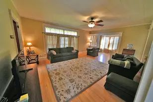 28 Highland Ave, Houlton, ME 04730 - Photo 8