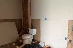 20 Mill St, Mars Hill, ME 04758 - Photo 8