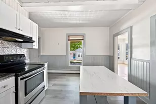 23 George St, Bangor, ME 04401 - Photo 4