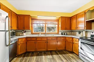 28 Arkwright Ave, Lewiston, ME 04240 - Photo 6