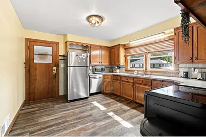 28 Arkwright Avenue, Lewiston, ME 04240 - Photo 4