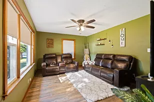 28 Arkwright Ave, Lewiston, ME 04240 - Photo 14