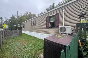 47 Park St, Livermore Falls, ME 04254 - Photo 14