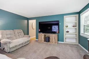 623 Country Club Rd, Sanford, ME 04073 - Photo 16