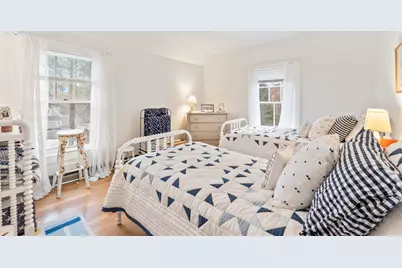 589 York Street #6, York, ME 03909 - Photo 18