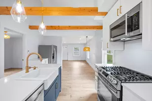 16 Lowell St, South Portland, ME 04106 - Photo 10