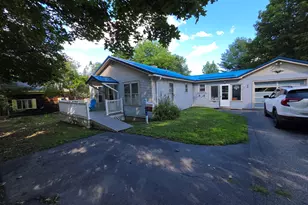 136 South St, Calais, ME 04619 - Photo 4