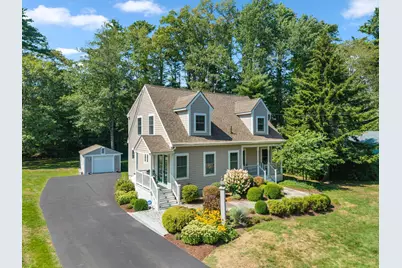 435 Mitchell Road, Cape Elizabeth, ME 04107 - Photo 1