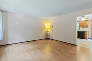 1326 Forest Ave, Portland, ME 04103 - Photo 4