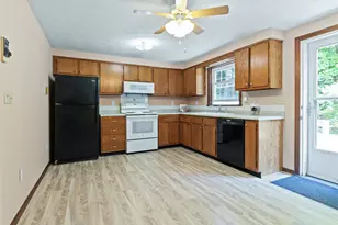 1326 Forest Ave, Portland, ME 04103 - Photo 10