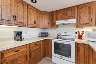 191 E Grand Ave, Old Orchard Beach, ME 04064 - Photo 12