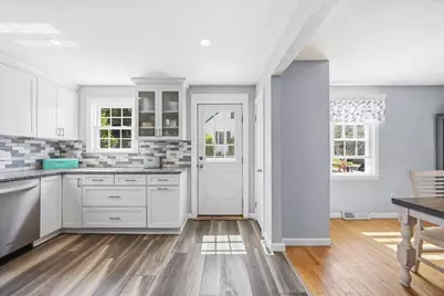 19 Grover Road, Cape Elizabeth, ME 04107 - Photo 6