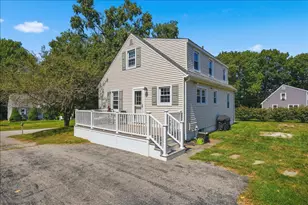 19 Grover Rd, Cape Elizabeth, ME 04107 - Photo 4