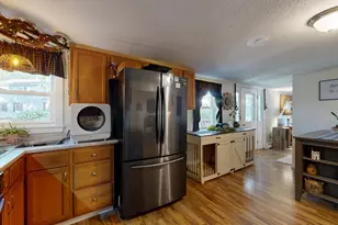 20 Johnson St, Lewiston, ME 04240 - Photo 8
