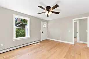 27 Chamberlain Ave, Brunswick, ME 04011 - Photo 4