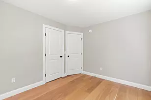 27 Chamberlain Ave, Brunswick, ME 04011 - Photo 10