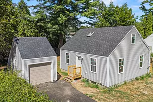 27 Chamberlain Ave, Brunswick, ME 04011 - Photo 20