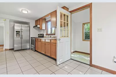 84 Jackson Street, South Portland, ME 04106 - Photo 8