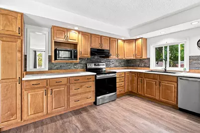 6 Penny Lane, Waterville, ME 04901 - Photo 8
