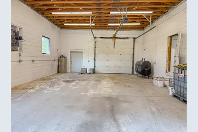 70 Essex Avenue, Rumford, ME 04276 - Photo 8