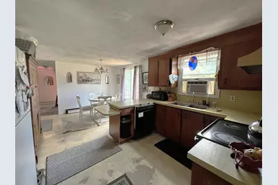 17 Marion Avenue, Norway, ME 04268 - Photo 6