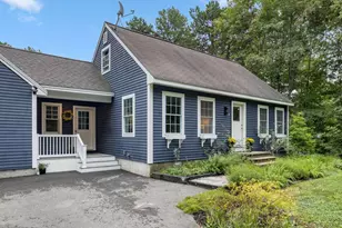 4 Tanglewood Dr, Kennebunk, ME 04043 - Photo 2