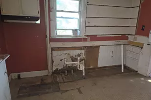 78 Fort Hill St, Fort Fairfield, ME 04742 - Photo 6
