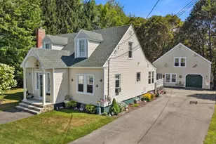 9 Chadwick St, Winslow, ME 04901 - Photo 1