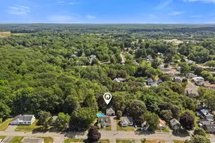 9 Chadwick St, Winslow, ME 04901 - Photo 8