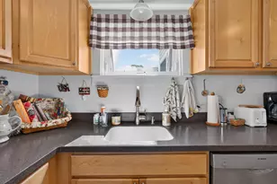 9 Spring St, Brewer, ME 04412 - Photo 22