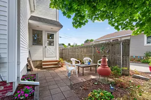 9 Spring St, Brewer, ME 04412 - Photo 8