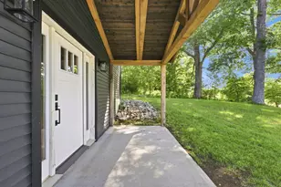 594 Vaughn Rd, Dover Foxcroft, ME 04426 - Photo 20
