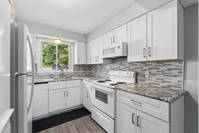526 East Avenue #102, Lewiston, ME 04240 - Photo 4