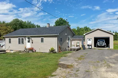 17 S Chester Road, Manchester, ME 04457 - Photo 1