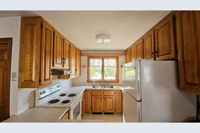 6 Chase Avenue, Waterville, ME 04901 - Photo 10