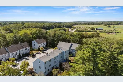 60 Gary L Maietta Parkway #18, South Portland, ME 04106 - Photo 38