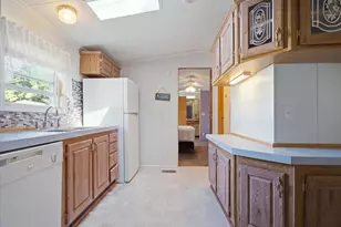 2 Hawthorn Dr, Norway, ME 04268 - Photo 14