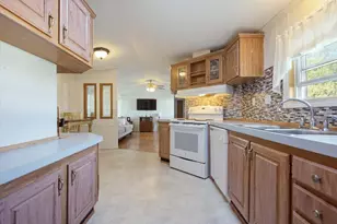 2 Hawthorn Dr, Norway, ME 04268 - Photo 16