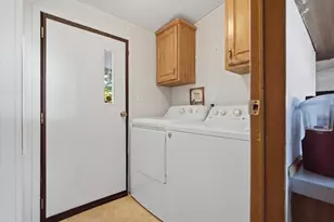 2 Hawthorn Dr, Norway, ME 04268 - Photo 32