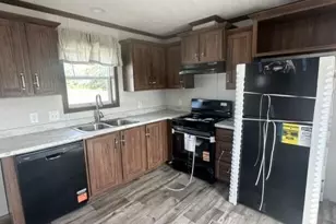 115 Dutch Dr, Farmington, ME 04938 - Photo 2