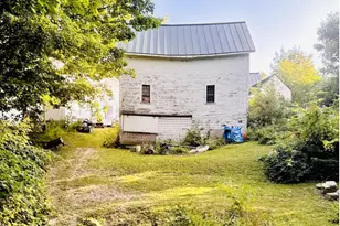 89 Highland Ave, Gardiner, ME 04345 - Photo 12