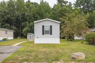 72 Village Dr, Lewiston, ME 04240 - Photo 2
